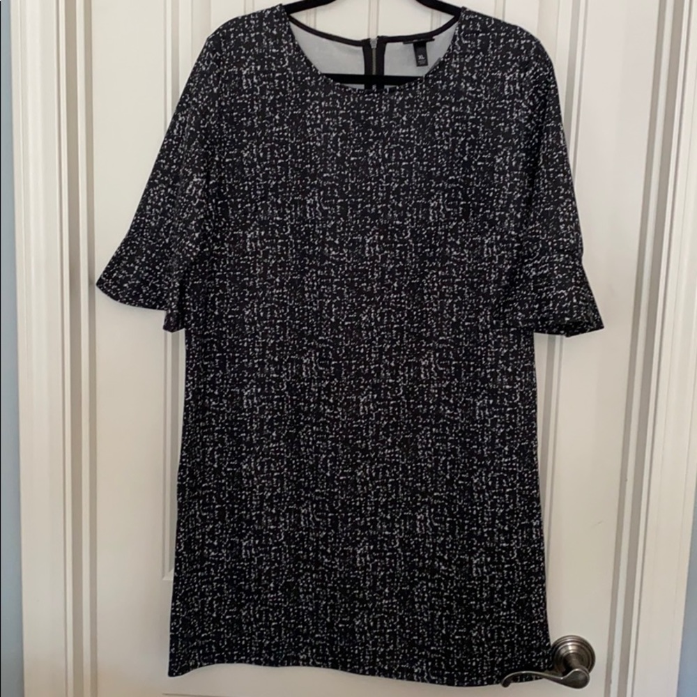 Black and White print sheath dress